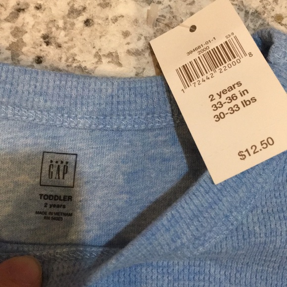long sleeve shirt New with tags - Picture 2 of 3